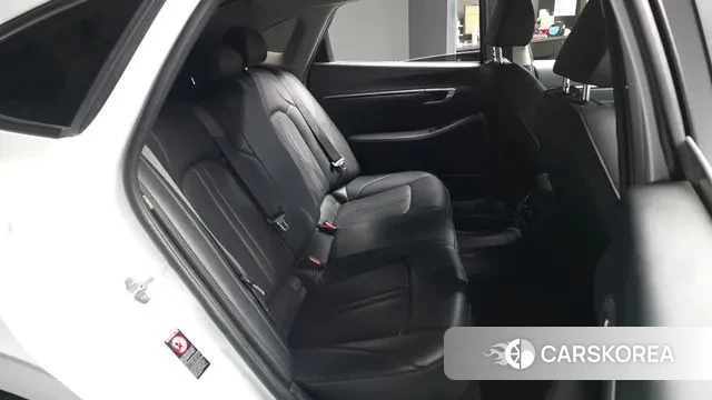 Hyundai Sonata (DN8) 2022 Белый из Кореи, фото 3