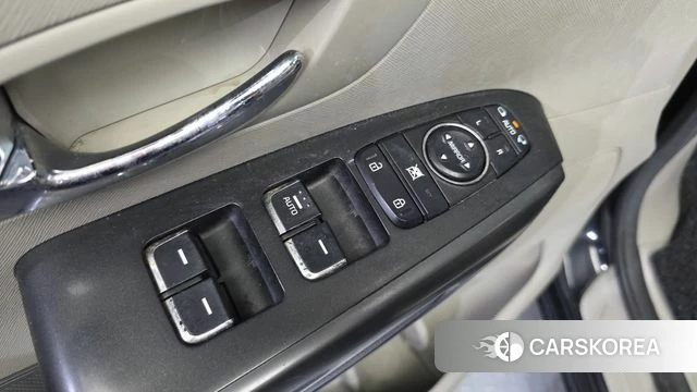 Kia All New Carnival 2018 Черный из Кореи, фото 3