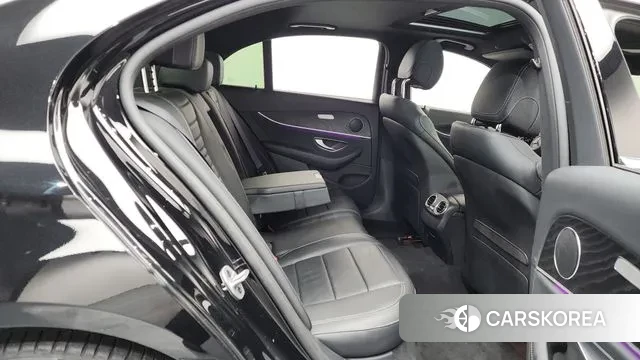 Mercedes-Benz E-Class W213 2022 Черный из Кореи, фото 3