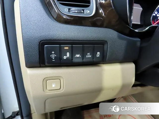 Kia The New Carnival 2019 Белый из Кореи, фото 3