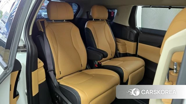 Kia Carnival 4th generation 2023 Белый из Кореи, фото 3