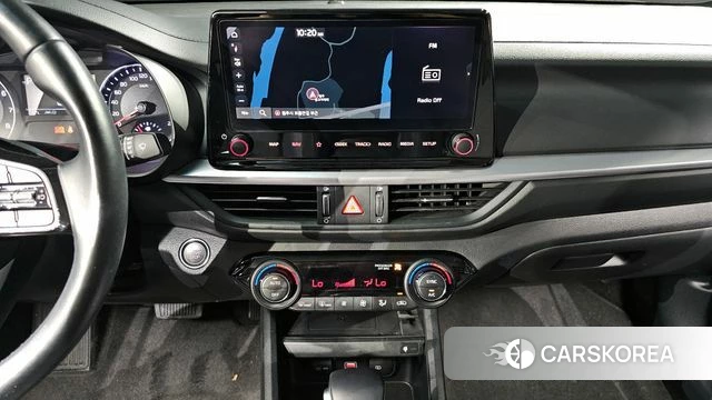 Kia The New K3 2nd generation 2022 Белый из Кореи, фото 3