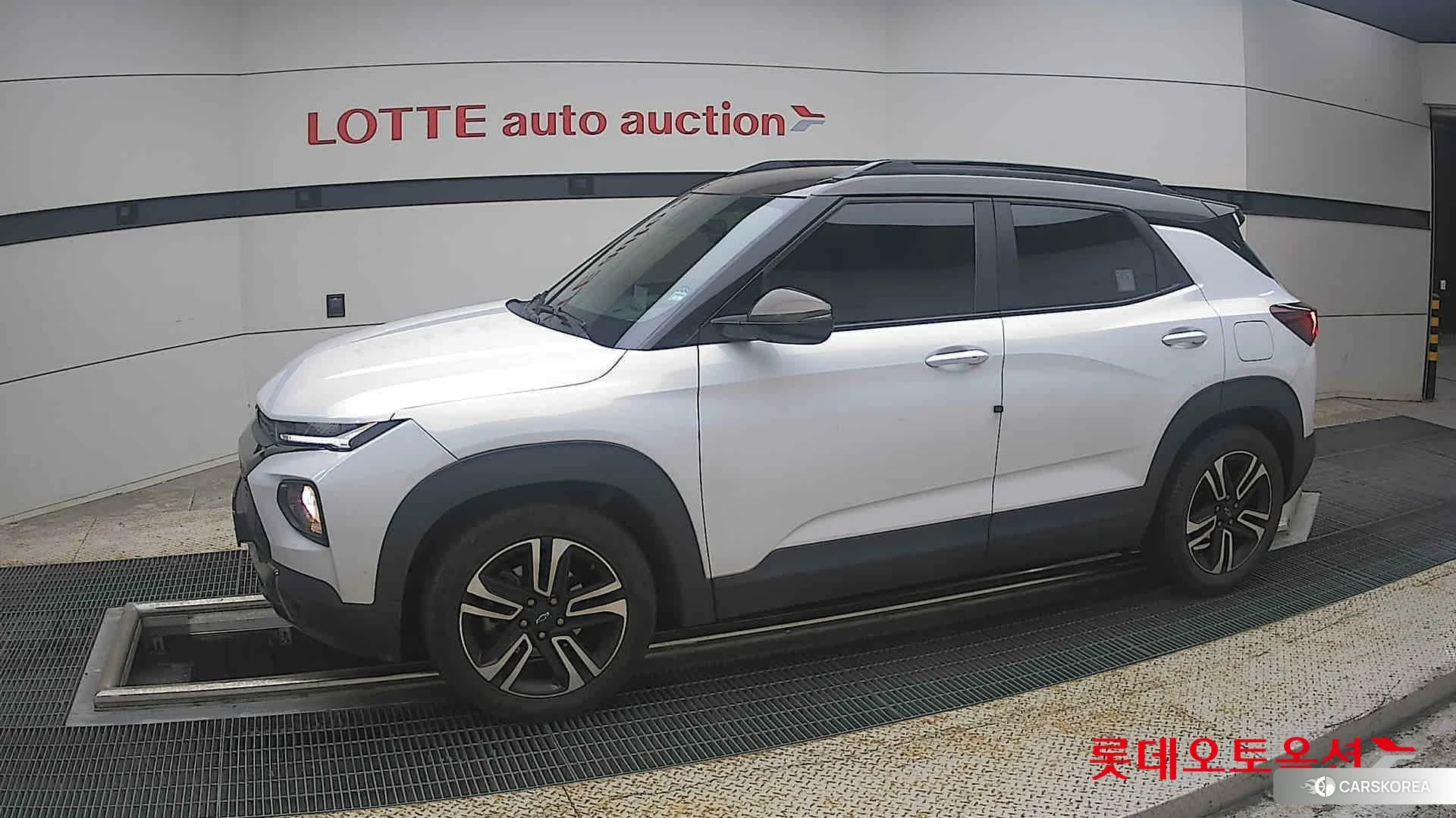 Korea G M TrailBlazer 1.35 Turbo FWD 2022 Белый из Кореи, фото 3