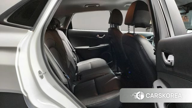 Hyundai The New Kona 2022 Белый из Кореи, фото 3