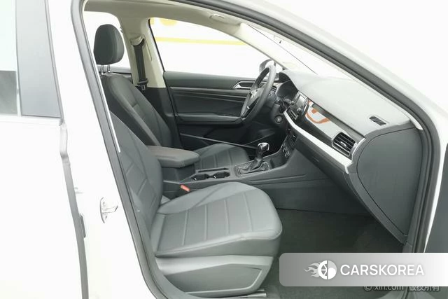 Volkswagen Lavida 2020 Белый из Китая, фото 3