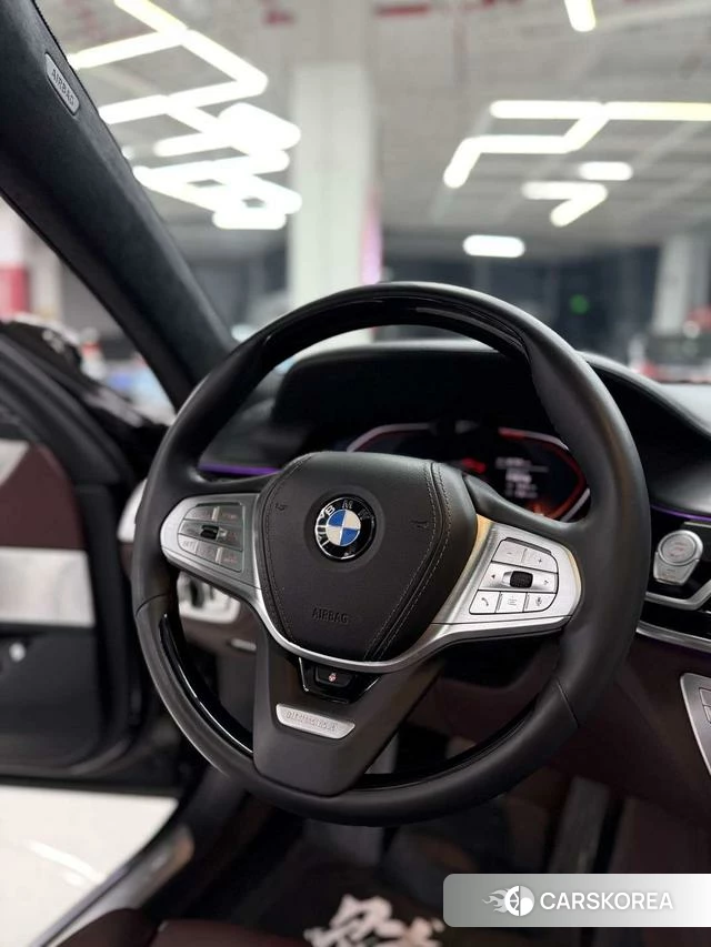 BMW 7 series 2022 Черный из Китая, фото 3