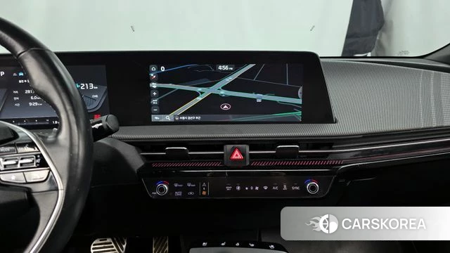 Kia EV6 2022 Серый из Кореи, фото 3