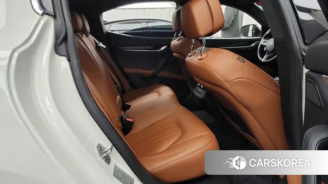 Maserati Ghibli 2020 Белый из Кореи, фото 3