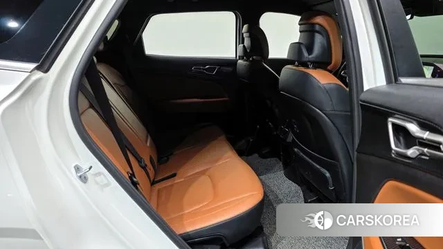 Kia Sportage 5th Generation 2022 Белый из Кореи, фото 3