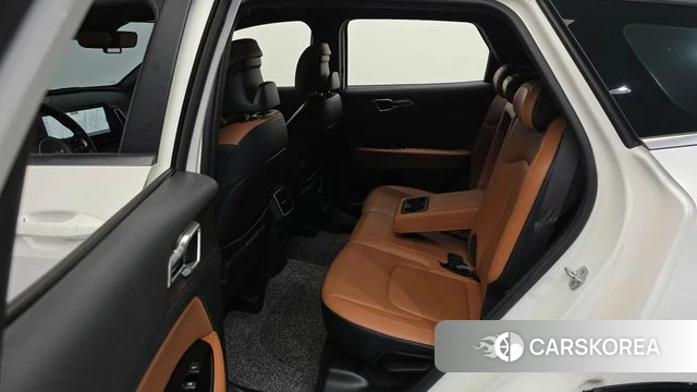 Kia Sportage 5th Generation 2022 Белый из Кореи, фото 3