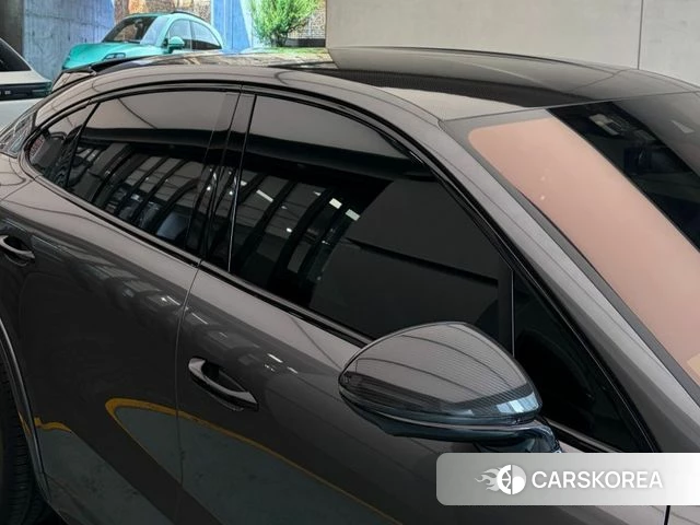 Porsche Cayenne (PO536) 2024 Серый из Кореи, фото 3