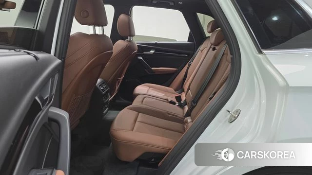 Audi Q5 (FY) 2022 Белый из Кореи, фото 3
