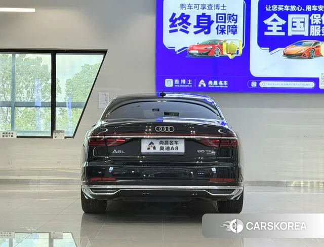 Audi A8 2021 Черный из Китая, фото 3