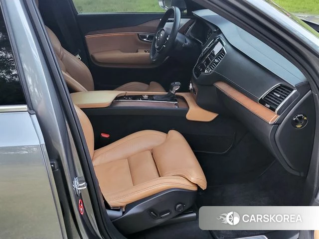 Volvo XC90 second Generation 2020 Серый из Кореи, фото 3