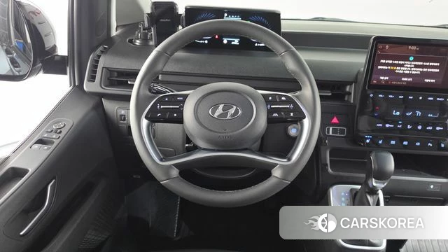 Hyundai Staria 2021 Черный из Кореи, фото 3