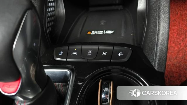 Chevrolet (GM Daewoo) Trailblazer 2021 Белый из Кореи, фото 3