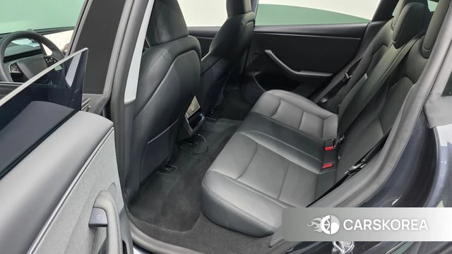Tesla Model 3 2025 Серый из Кореи, фото 3