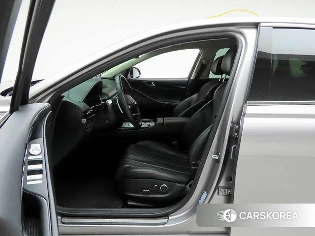Genesis G80 (RG3) 2021 Серебристо-серый из Кореи, фото 3