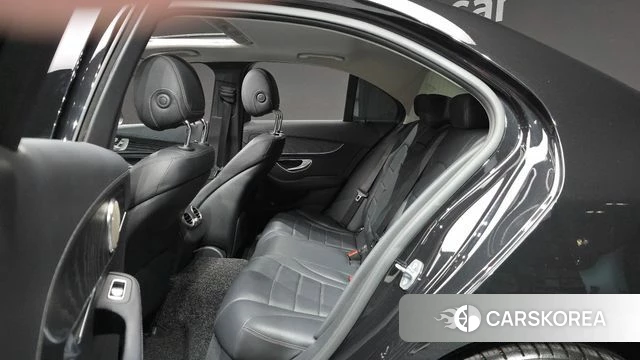 Mercedes-Benz C-Class W205 2019 Черный из Кореи, фото 3