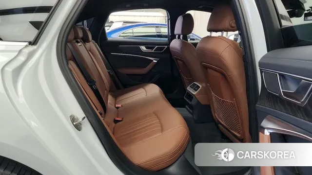 Audi A6 (C8) 2021 Белый из Кореи, фото 3