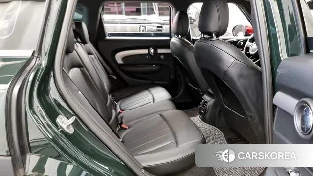 Mini Cooper S Clubman 2023 Черный из Кореи, фото 3