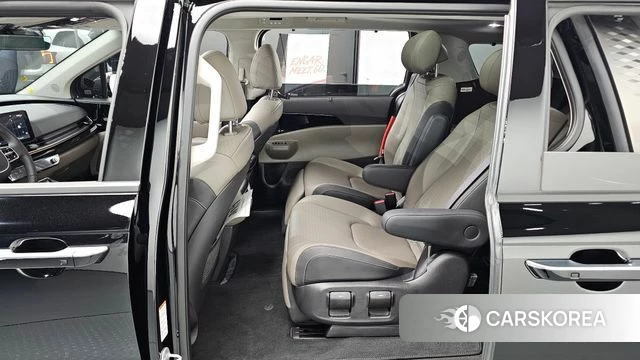 Kia The New Carnival 4th Generation 2024 Черный из Кореи, фото 3