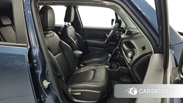 Jeep Renegade id 3353812 из Кореи 3