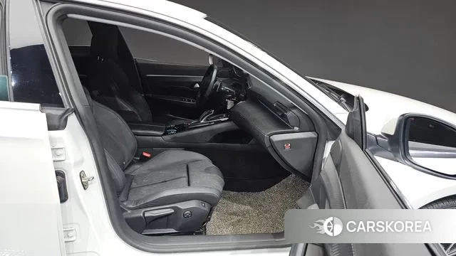 Peugeot 508 second Generation 2020 Белый из Кореи, фото 3