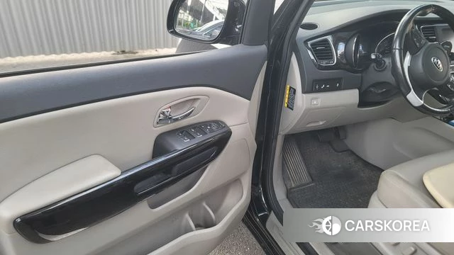 Kia The New Carnival 2020 Черный из Кореи, фото 3