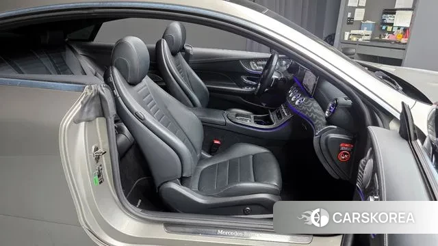 Mercedes-Benz E-Class W213 2021 Песочный из Кореи, фото 3