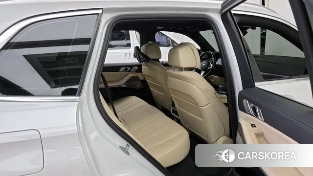 BMW X5 (G05) 2021 Белый из Кореи, фото 3