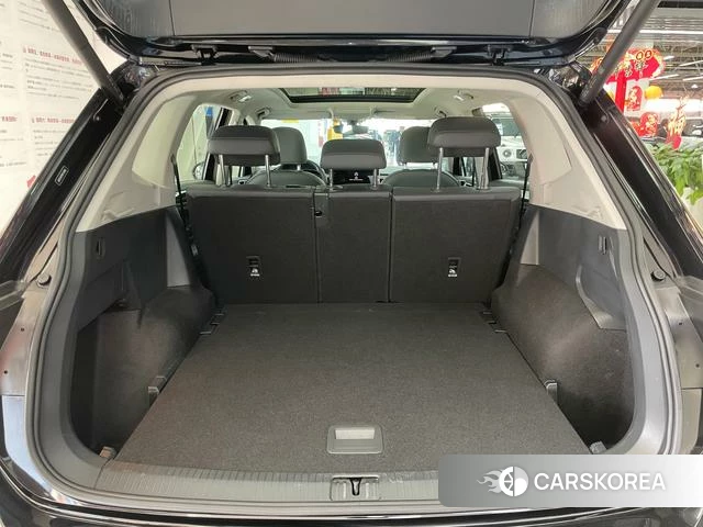 Volkswagen Tiguan L 2024 Черный из Китая, фото 3