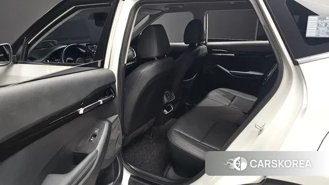 Kia Seltos 2021 Белый из Кореи, фото 3