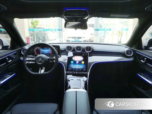 Mercedes-Benz Class C 2025 Белый из Китая, фото 3