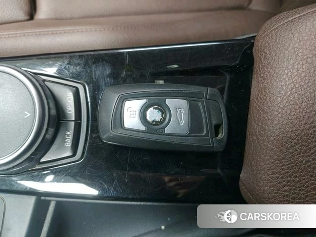 BMW 3 series 2019 Белый из Китая, фото 3