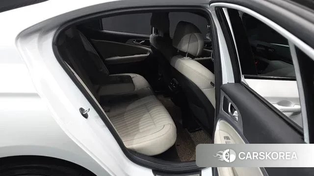 Genesis The New G70 2021 Белый из Кореи, фото 3