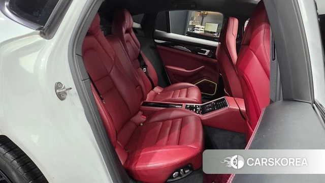 Porsche Panamera (971) 2018 Белый из Кореи, фото 3