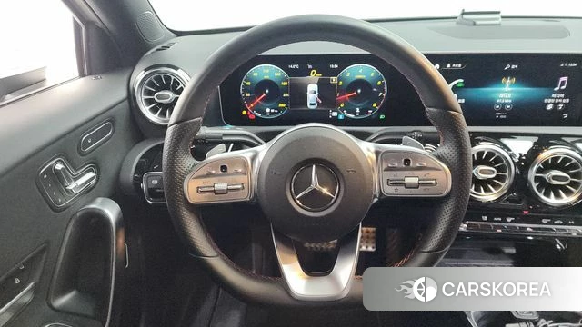 Mercedes-Benz A-Class W177 2020 Белый из Кореи, фото 3