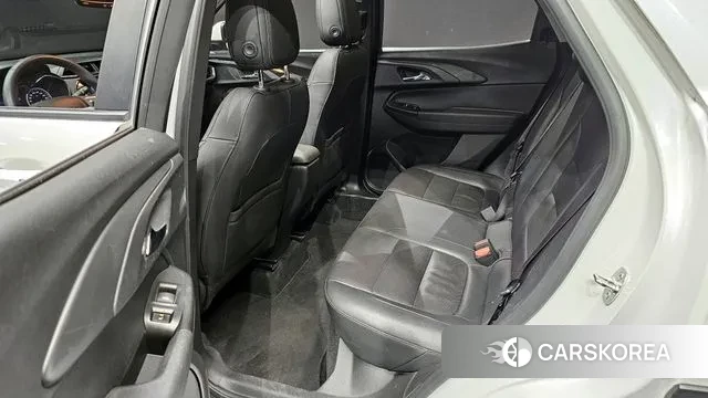 Chevrolet (GM Daewoo) Trailblazer 2021 Белый из Кореи, фото 3