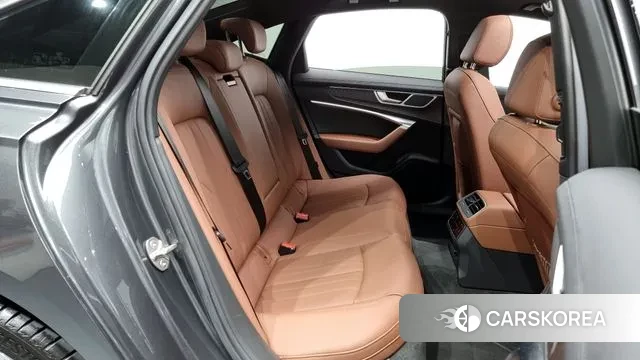 Audi A6 (C8) 2022 Серый из Кореи, фото 3