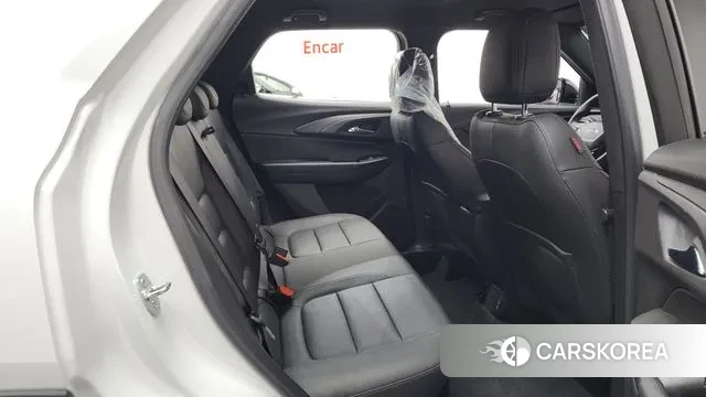 Chevrolet (GM Daewoo) Trailblazer 2022 Белый из Кореи, фото 3