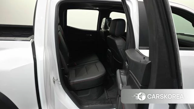 Chevrolet (GM Daewoo) All New Colorado 2023 Белый из Кореи, фото 3