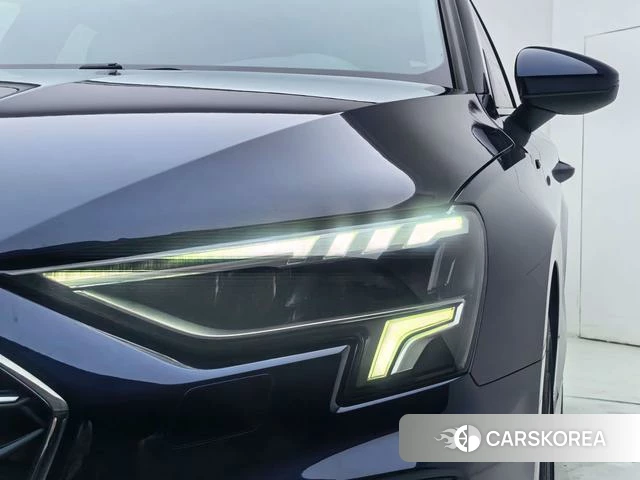 Audi A3 2022 Синий из Китая, фото 3