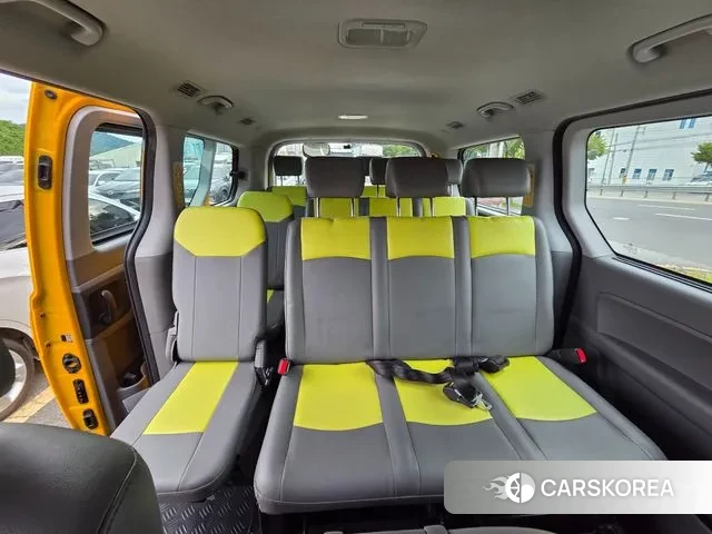 Hyundai The New Grand Starex 2019 Желтый из Кореи, фото 3