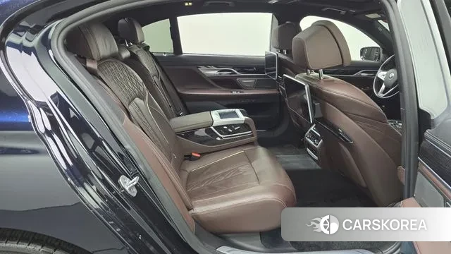 BMW 7 Series (G11) 2019 Черный из Кореи, фото 3
