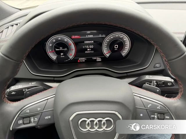 Audi Q5L 2023 Белый из Китая, фото 3