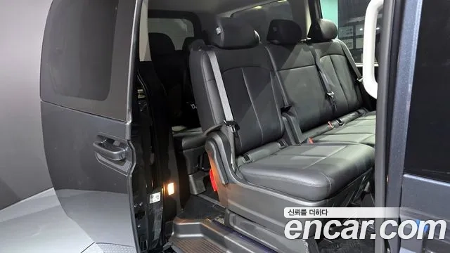 Hyundai Staria 2023 Серый из Кореи, фото 3