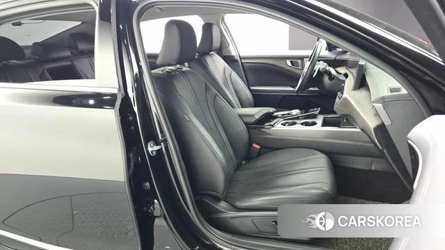 Kia K8 2023 Черный из Кореи, фото 3