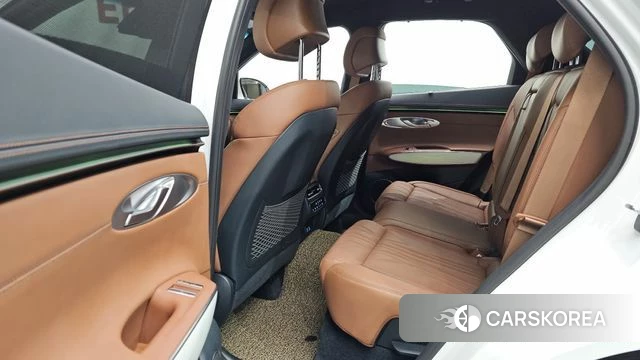 Genesis GV70 2024 Белый из Кореи, фото 3