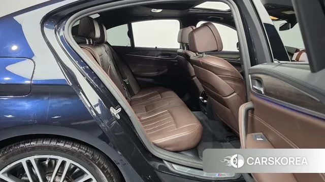 BMW 5 Series (G30) 2020 Черный из Кореи, фото 3